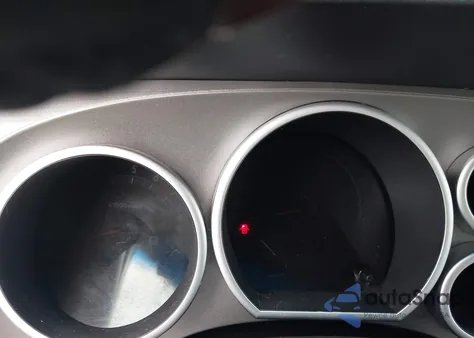 2016 Toyota Sequoia Platinum 5.7L V8 из США, поврежденный, VIN 5TDDY5G18GS143923